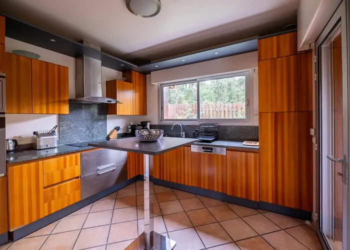 Вилла Dona Sol Ла-Тест-де-Бюш